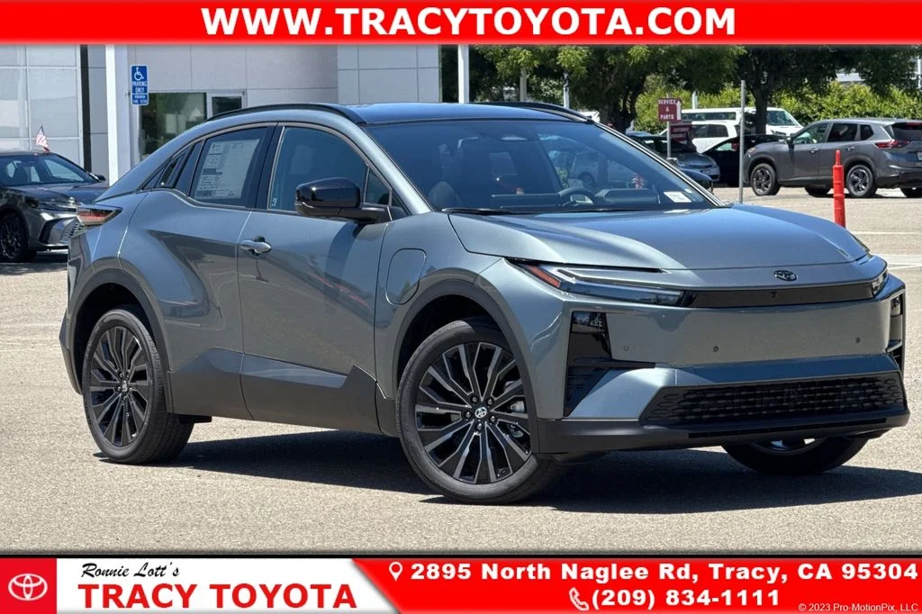 2026 Toyota C-HR  XSE