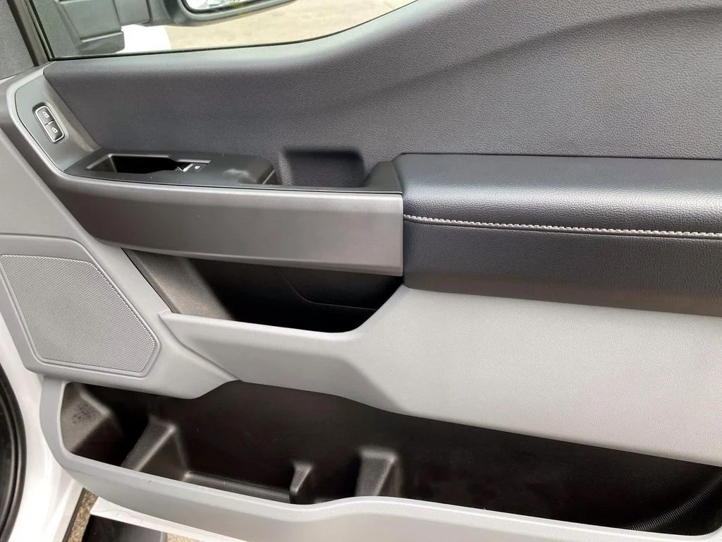 Used 2025 White Ford XLT image 31