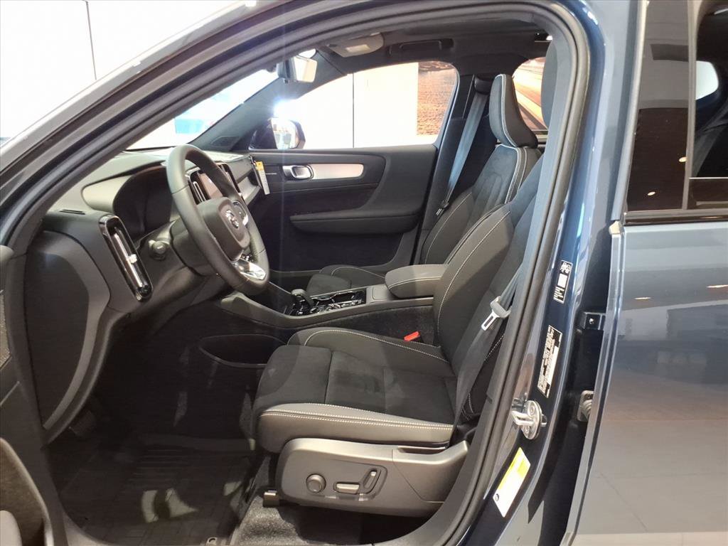 New 2026 Denim Blue Volvo Ultra Black Edition image 11