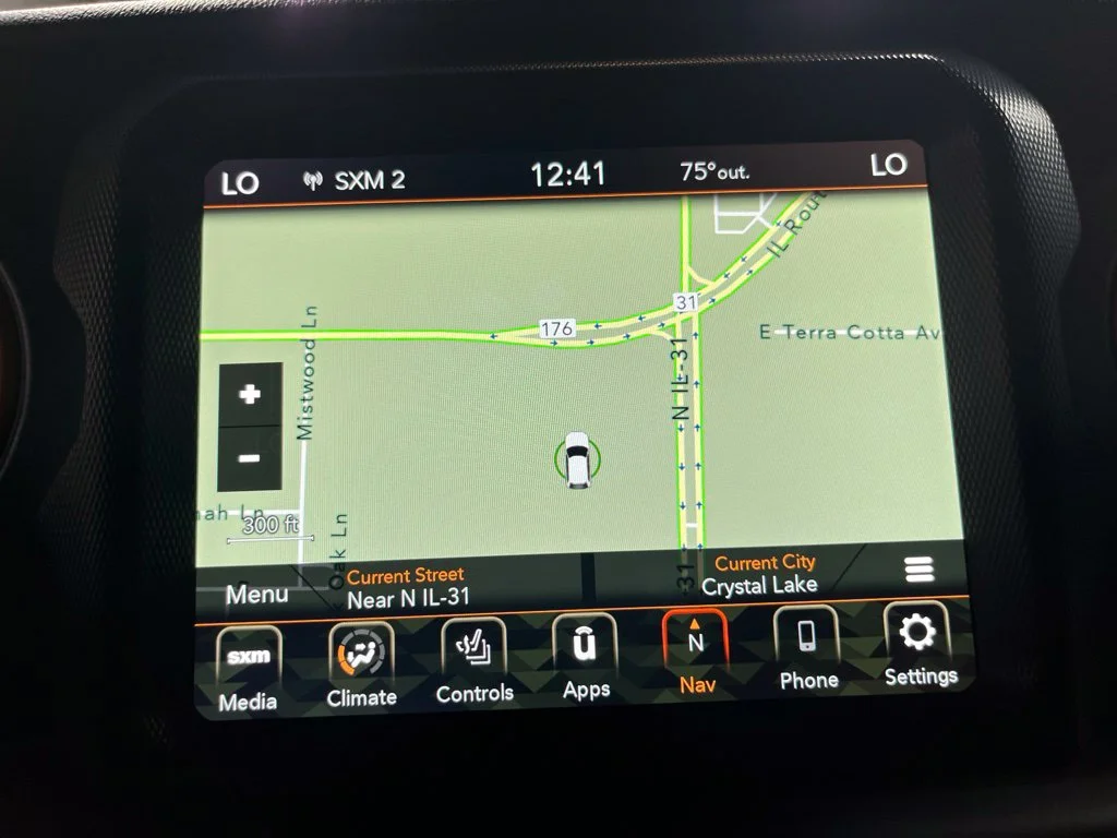 Used 2021 Crystal Metallic Jeep Mojave image 20
