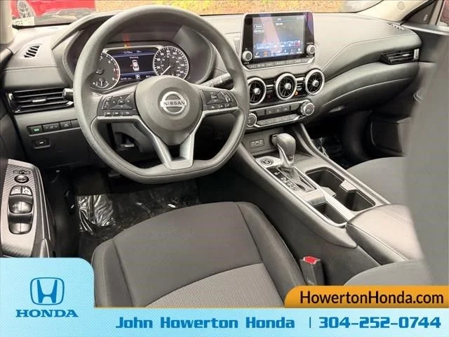 Used 2023 Red Nissan SV image 12