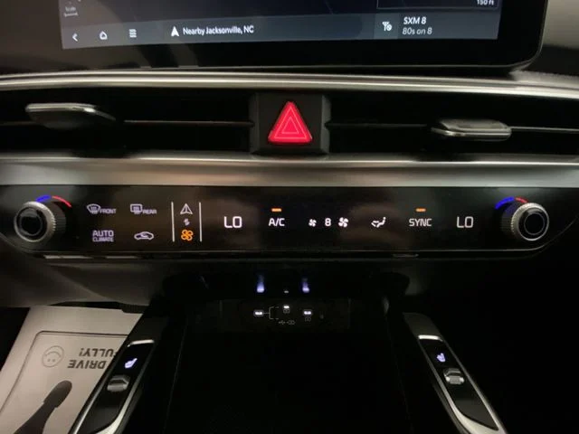 Used 2026 White Kia EX image 19
