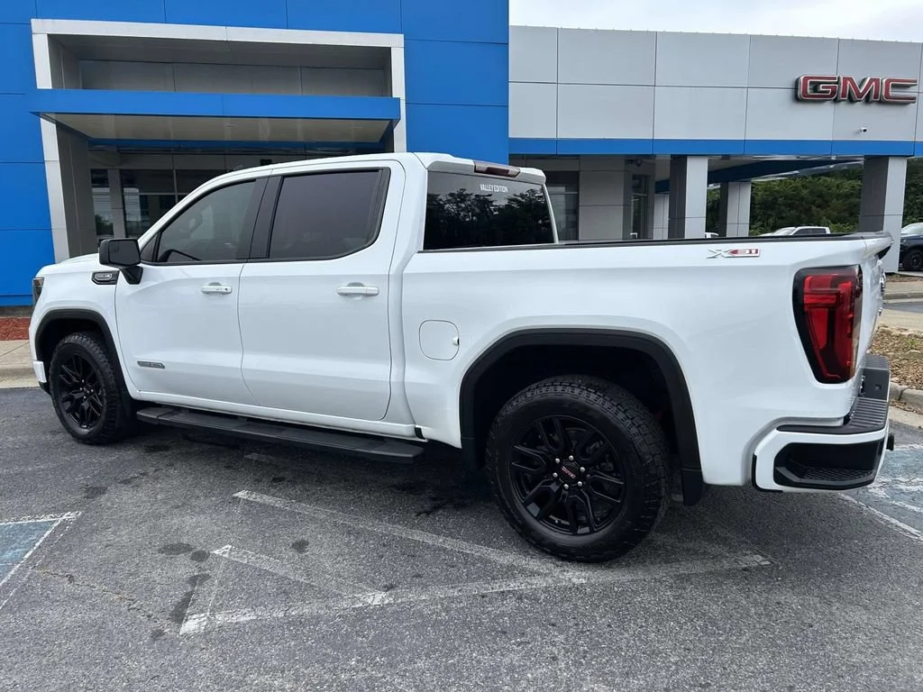 Used 2024 Summit White GMC Elevation image 6