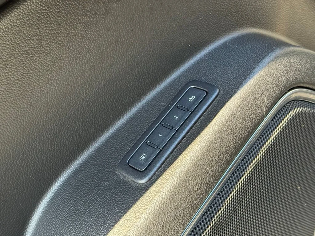 Used 2020 SATIN STEEL METALLIC Chevrolet Premier image 35