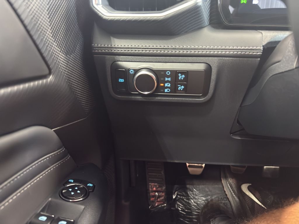 2025 Ford Mustang GT Premium - Photo 22