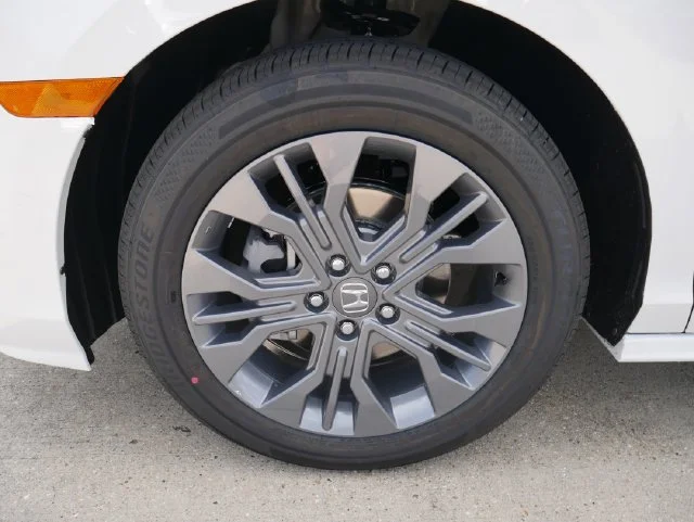 New 2027 Platinum White Pearl Honda Touring image 8