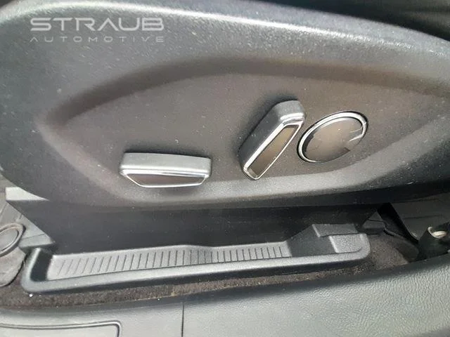 Used 2018 Magnetic Ford SEL image 36