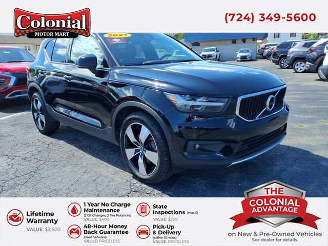 2021 Volvo XC40 T5 Momentum AWD's photo