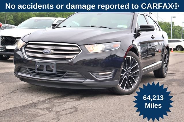 Used 2019 Black Ford SEL image 1