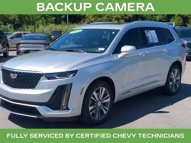 Used 2020 Silver Cadillac Premium Luxury image 13