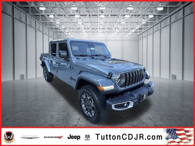 2026 Jeep Gladiator Sahara