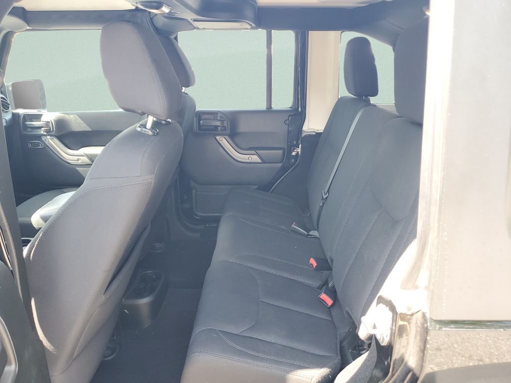 2018 Jeep Wrangler JK Unlimited Sport S - Photo 10