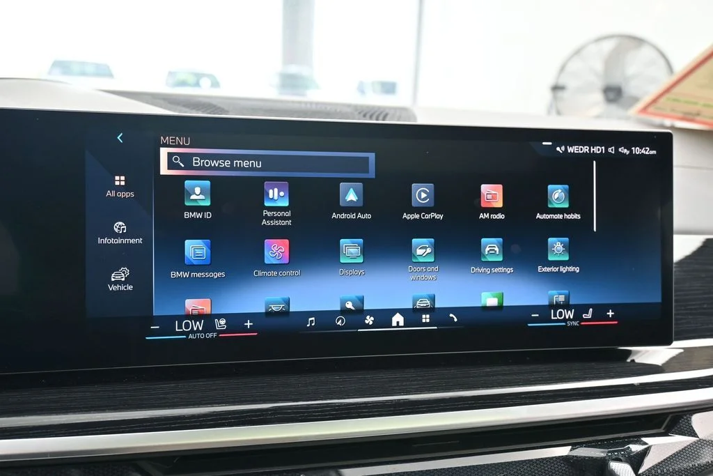 Used 2026 Gray Metallic BMW xDrive40i image 27