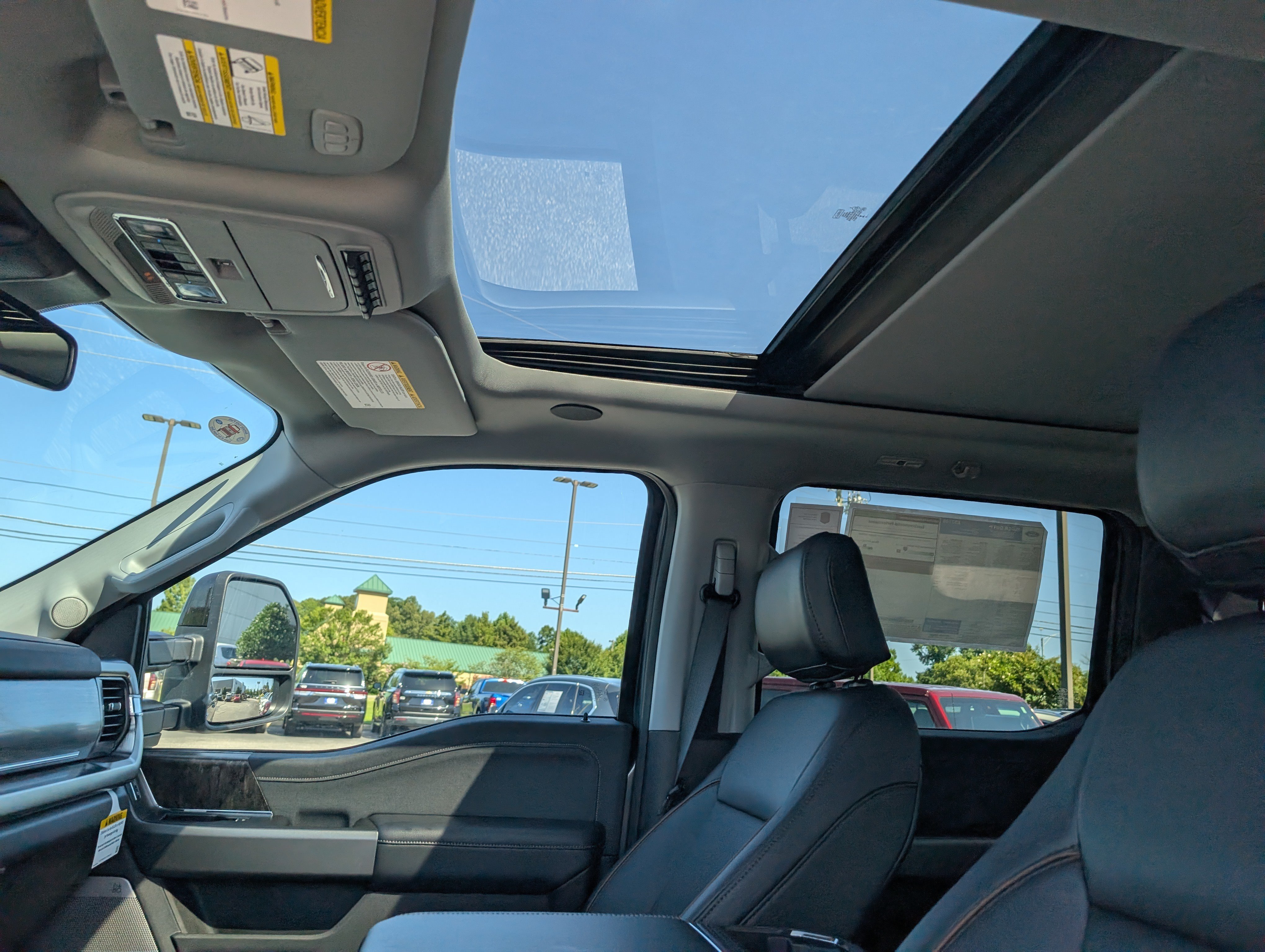 New 2026 CARBONIZED GRAY FORD Lariat image 19