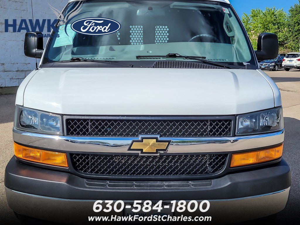 Used 2024 Summit White Chevrolet CARGO image 4