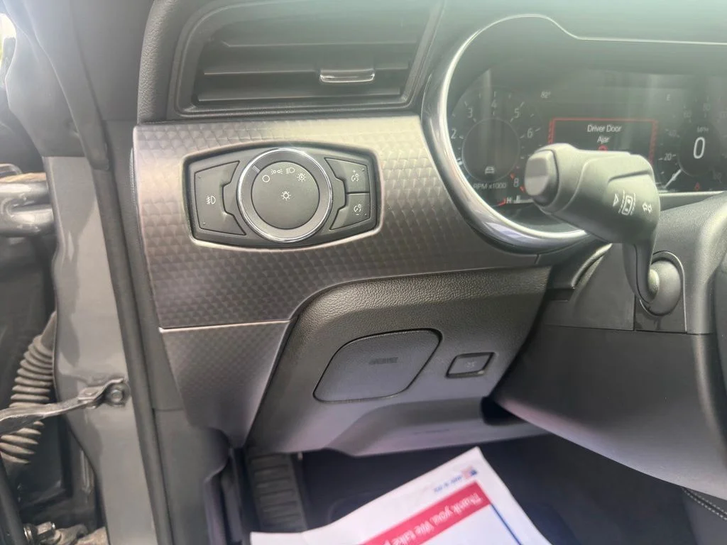 Used 2022 Gray Metallic Ford GT Premium image 26