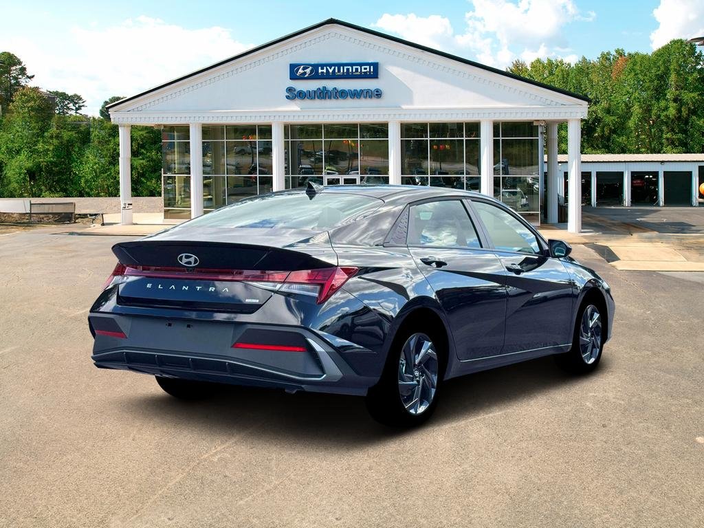 New 2026 Black Hyundai Blue image 7