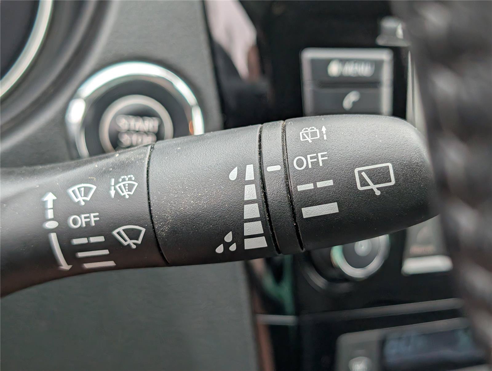 Used 2022 Brilliant Silver Metallic Nissan SV image 24