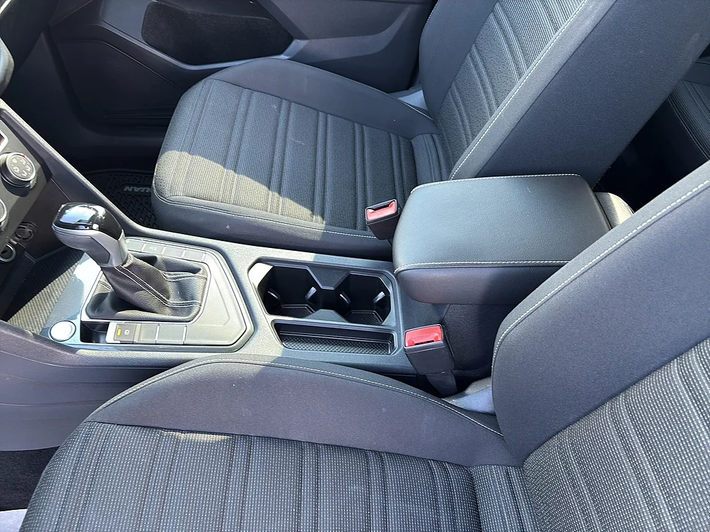 Used 2022 Platinum Gray Metallic Volkswagen 2.0T S FWD image 29