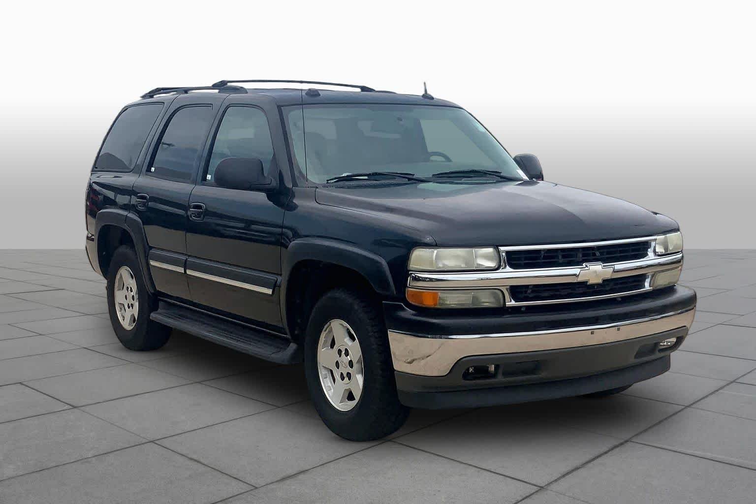 Used 2005 Dark Gray Metallic Chevrolet LT image 2