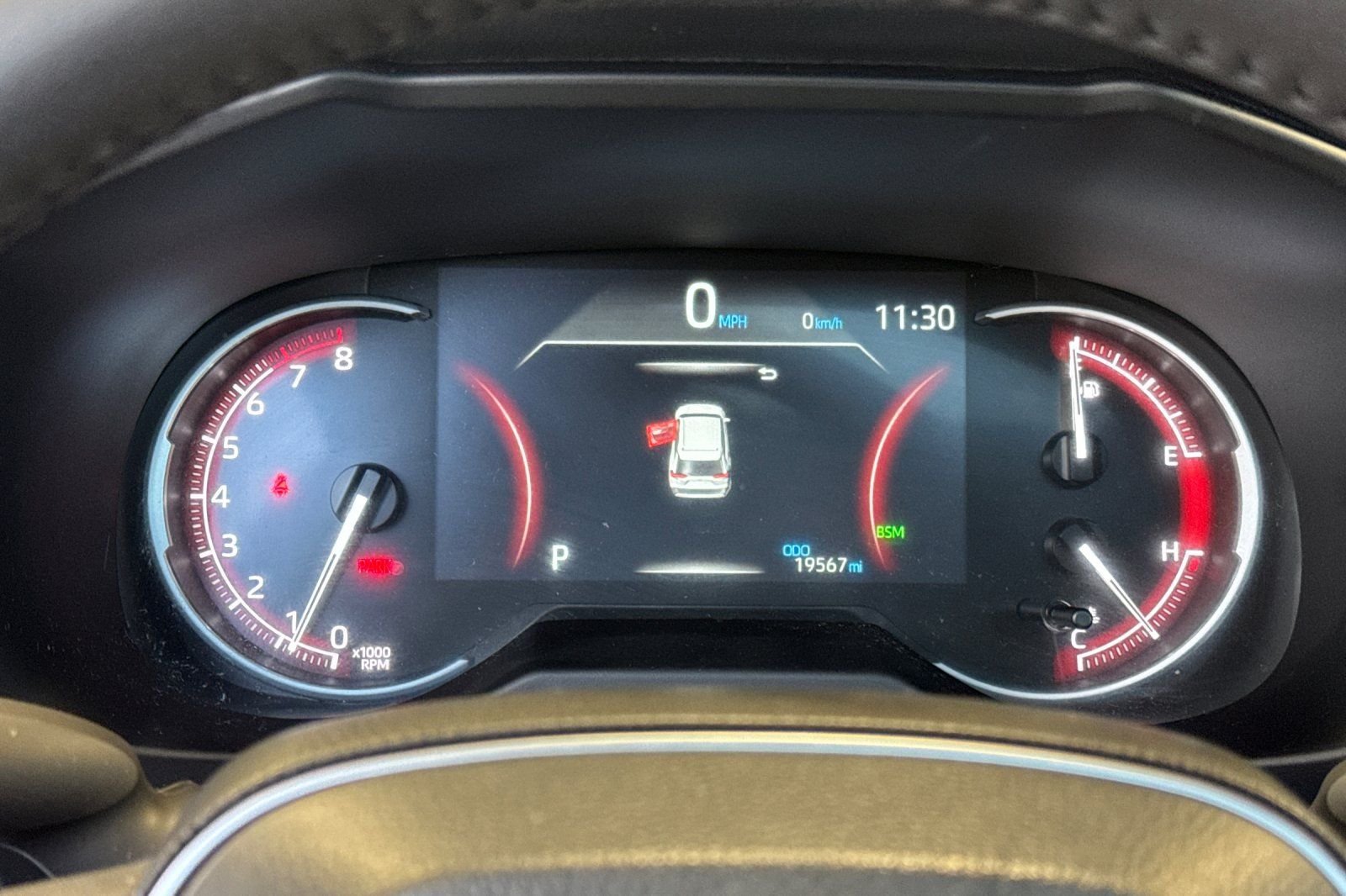Certified Used 2025 Beige Toyota XLE Premium image 33