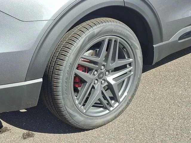 New 2026 Carbonized Gray Metallic Ford ST image 5
