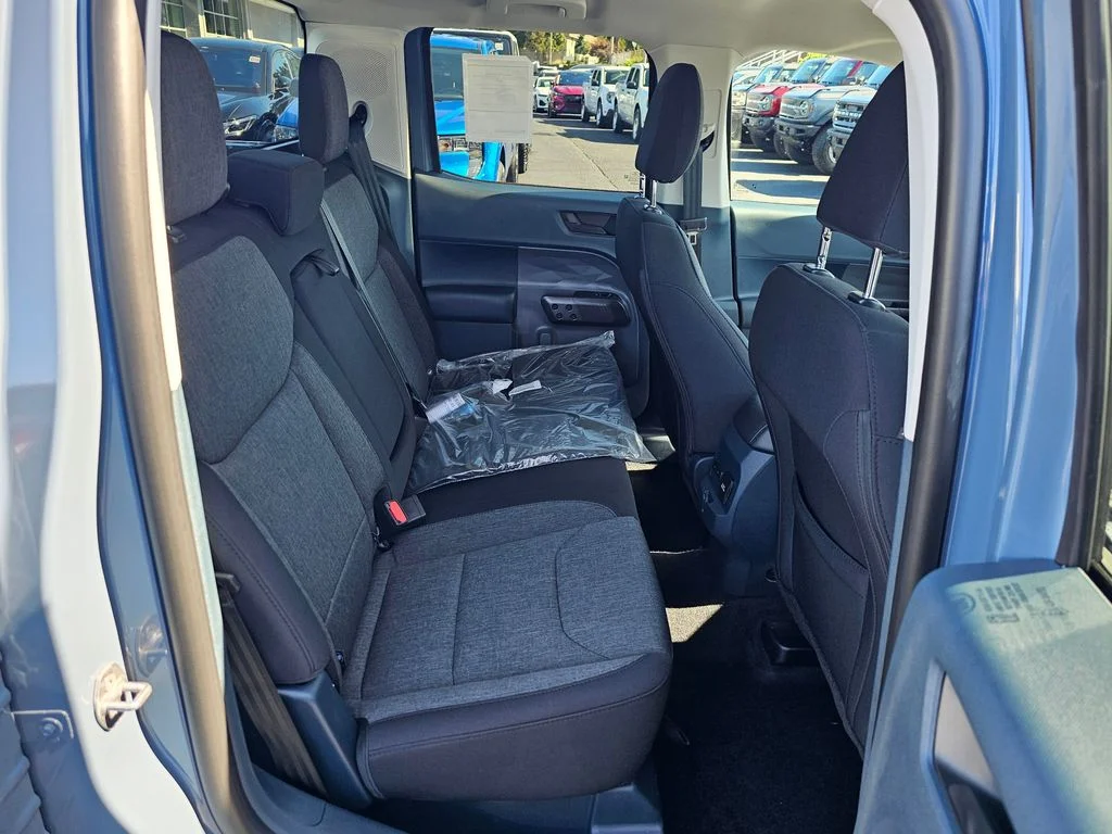 New 2025 Azure Gray Metallic Tri-Coat Ford XLT image 12