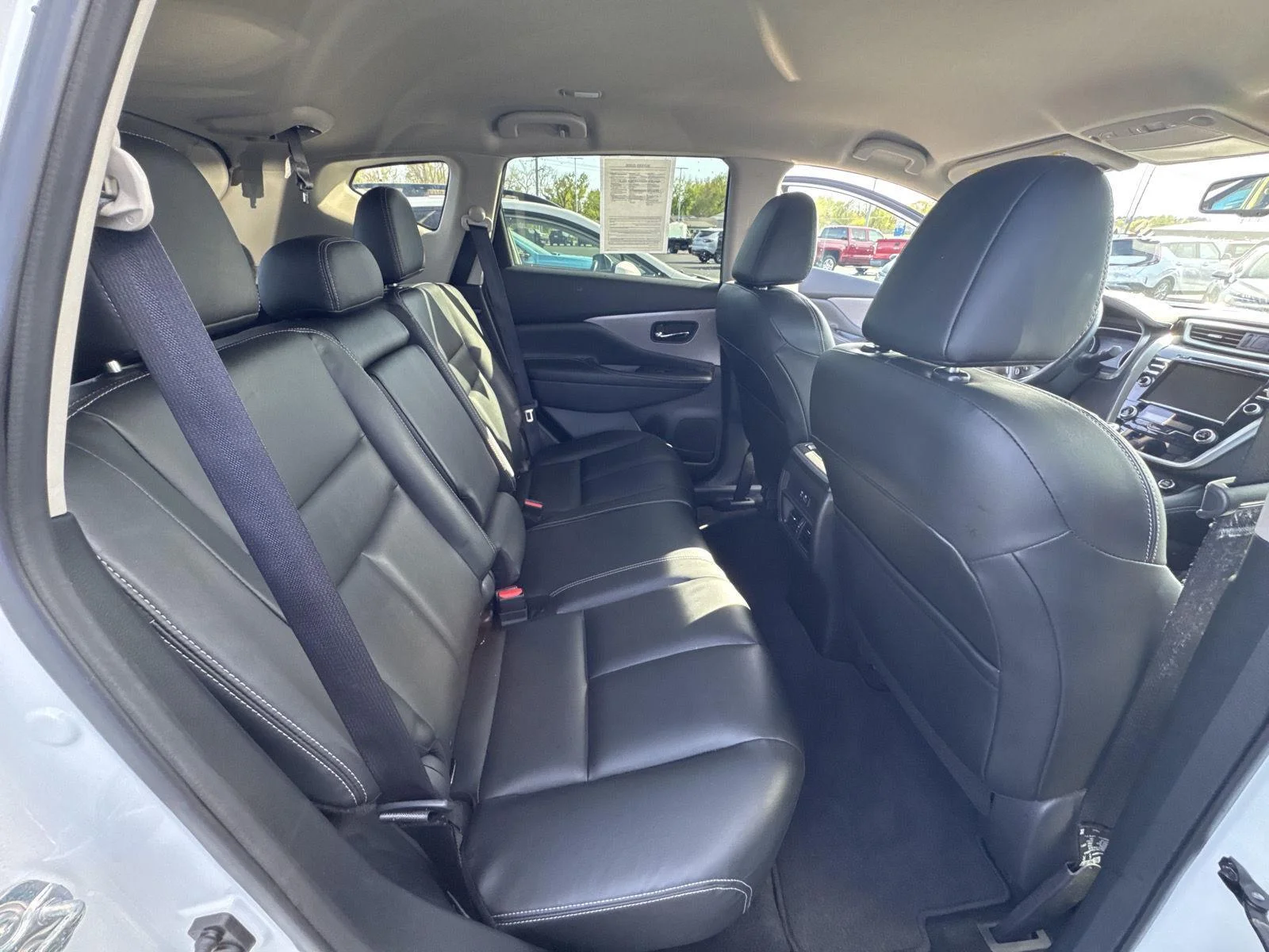 Used 2024 White Nissan SV FWD image 11