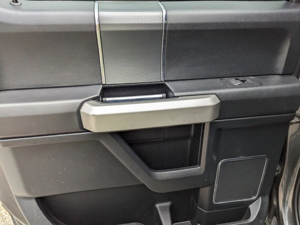 Used 2020 GRAY Ford SuperCrew Lariat 5 1/2 image 20