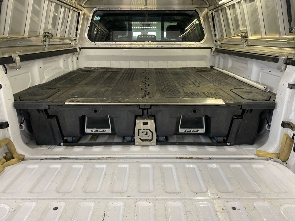 Used 2020 White Ram Big Horn/Lone Star image 6