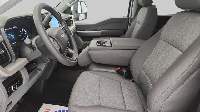 2026 Ford F-350 Super Duty XL - Photo 33