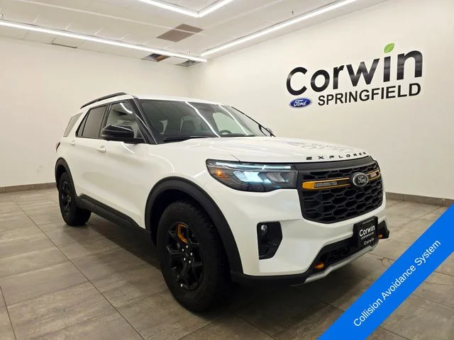New 2026 Star White Metallic Tri-Coat Ford Tremor® image 6