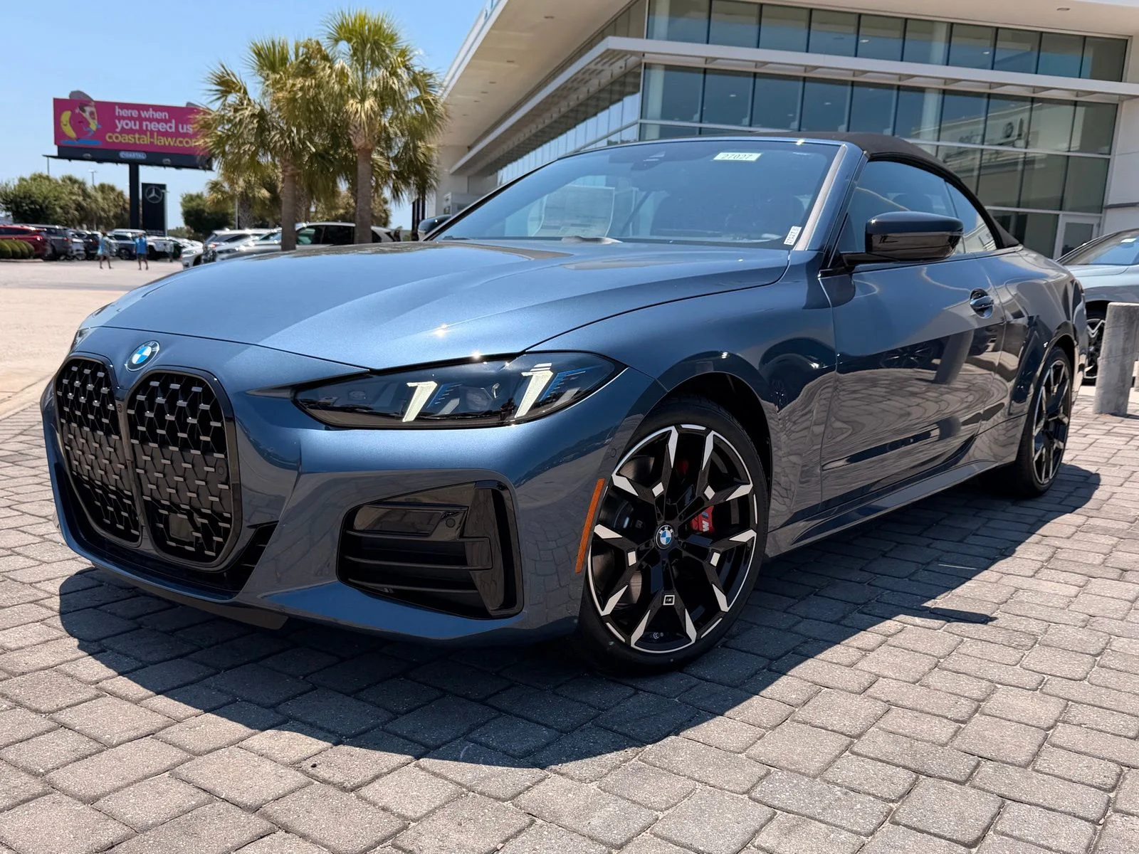 2027 BMW 4 Series 430i Convertible's photo