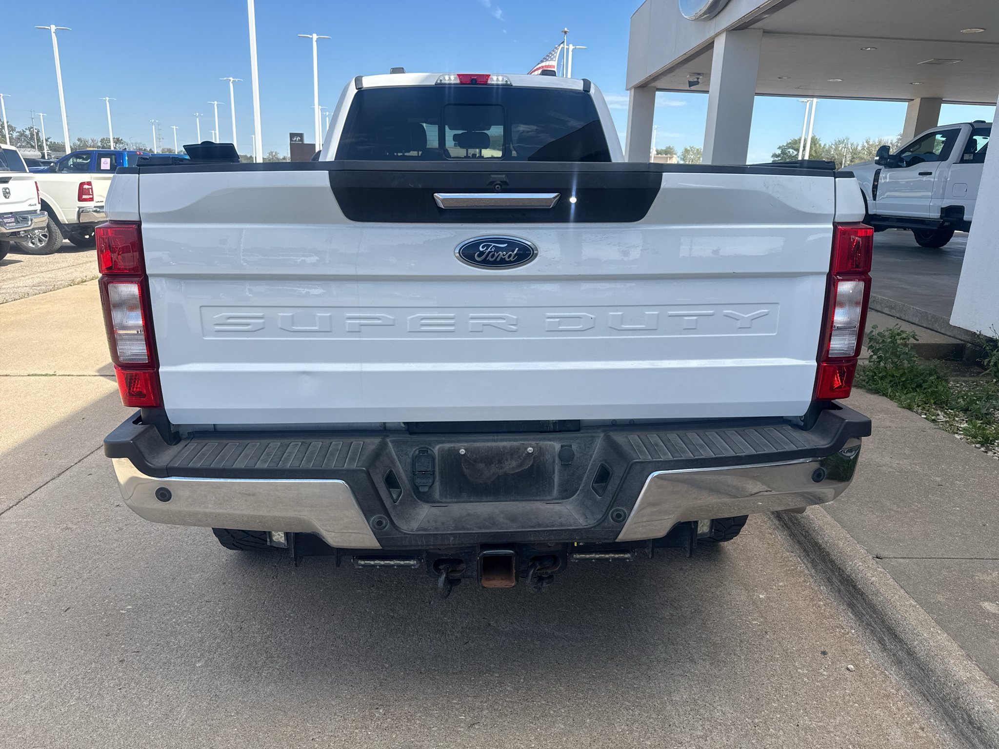 Used 2022 Oxford White Ford LARIAT image 7