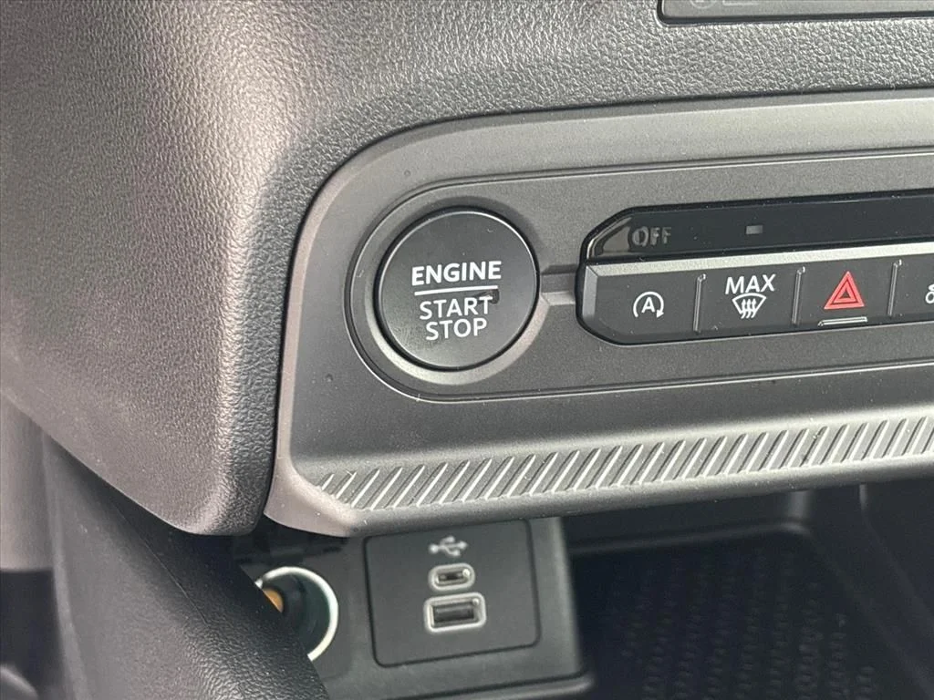 New 2026 Carbonized Gray Metallic Ford Big Bend® image 35