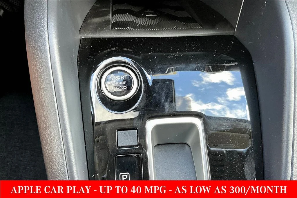 2025 Nissan Versa Sedan SV - Photo 21