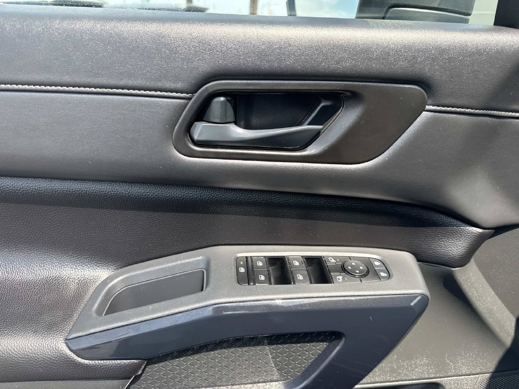 Used 2025 Gray Nissan S image 20