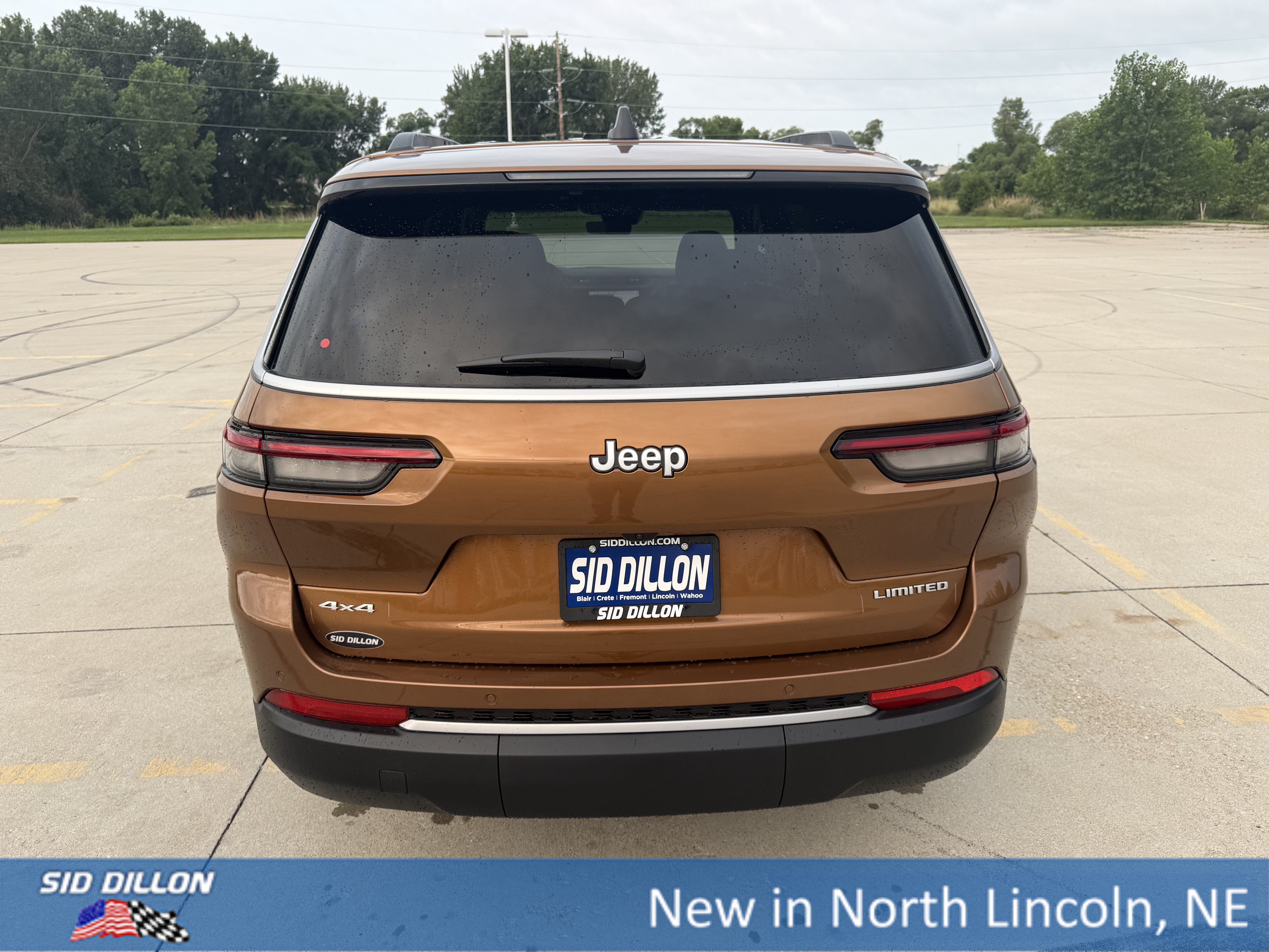 New 2026 Copper Shino Metallic Clear-Coat Exterior Paint Jeep Limited image 4