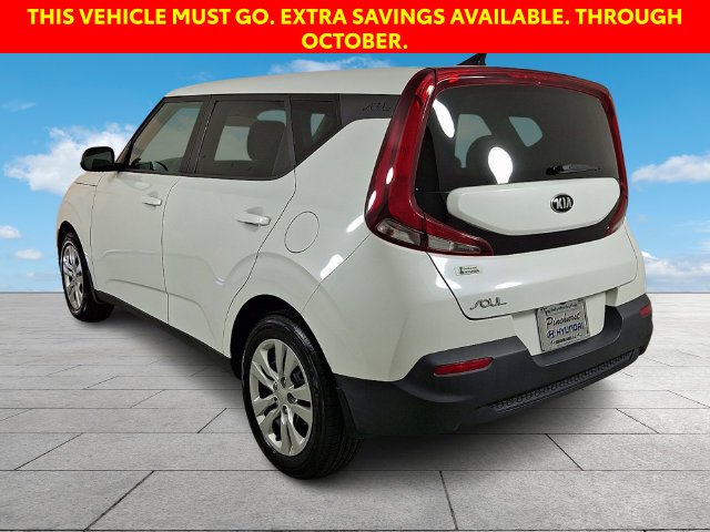 Used 2021 White Kia LX image 5