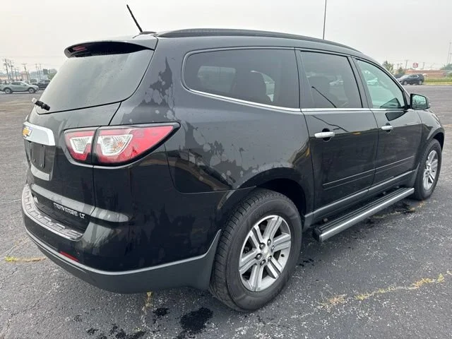Used 2016 MOSAIC BLACK METALLIC Chevrolet LT image 4