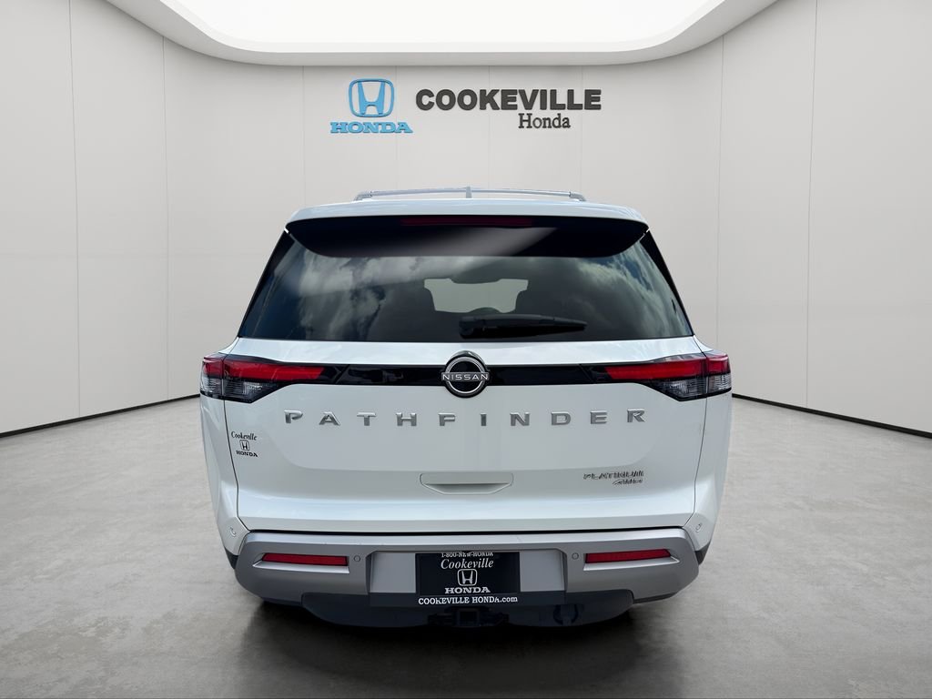 Used 2024 Pearl White Tricoat Nissan Platinum image 4
