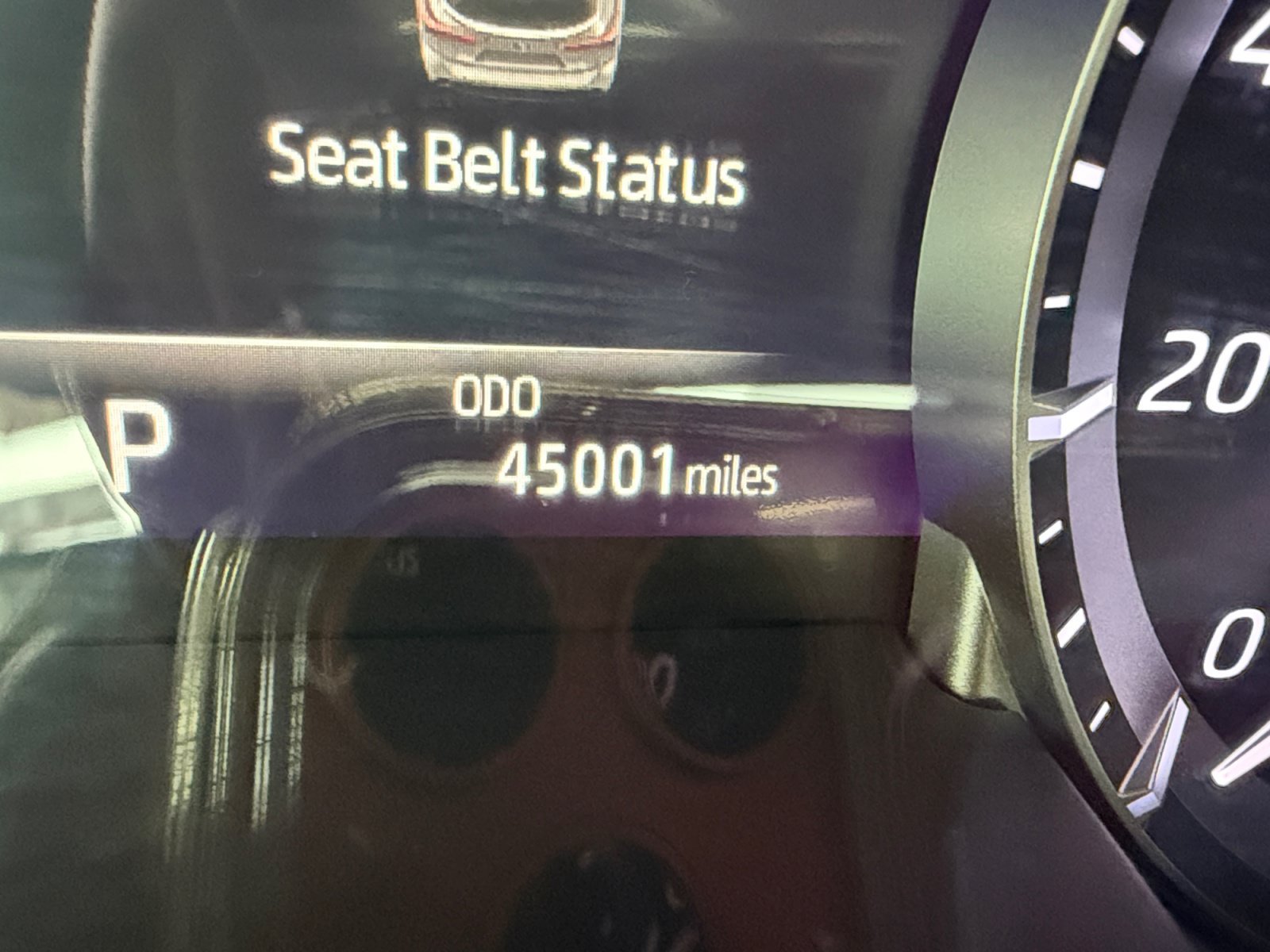 Used 2022 Amber Toyota XLE image 16