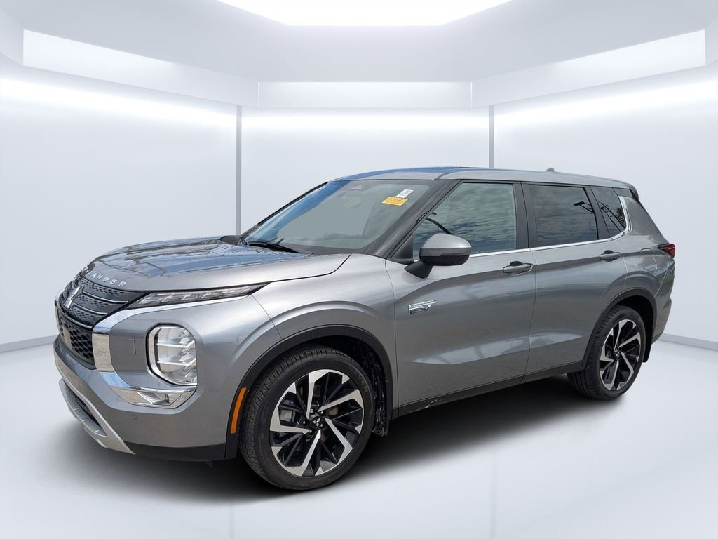 Used 2023 Gray Mitsubishi SE image 7