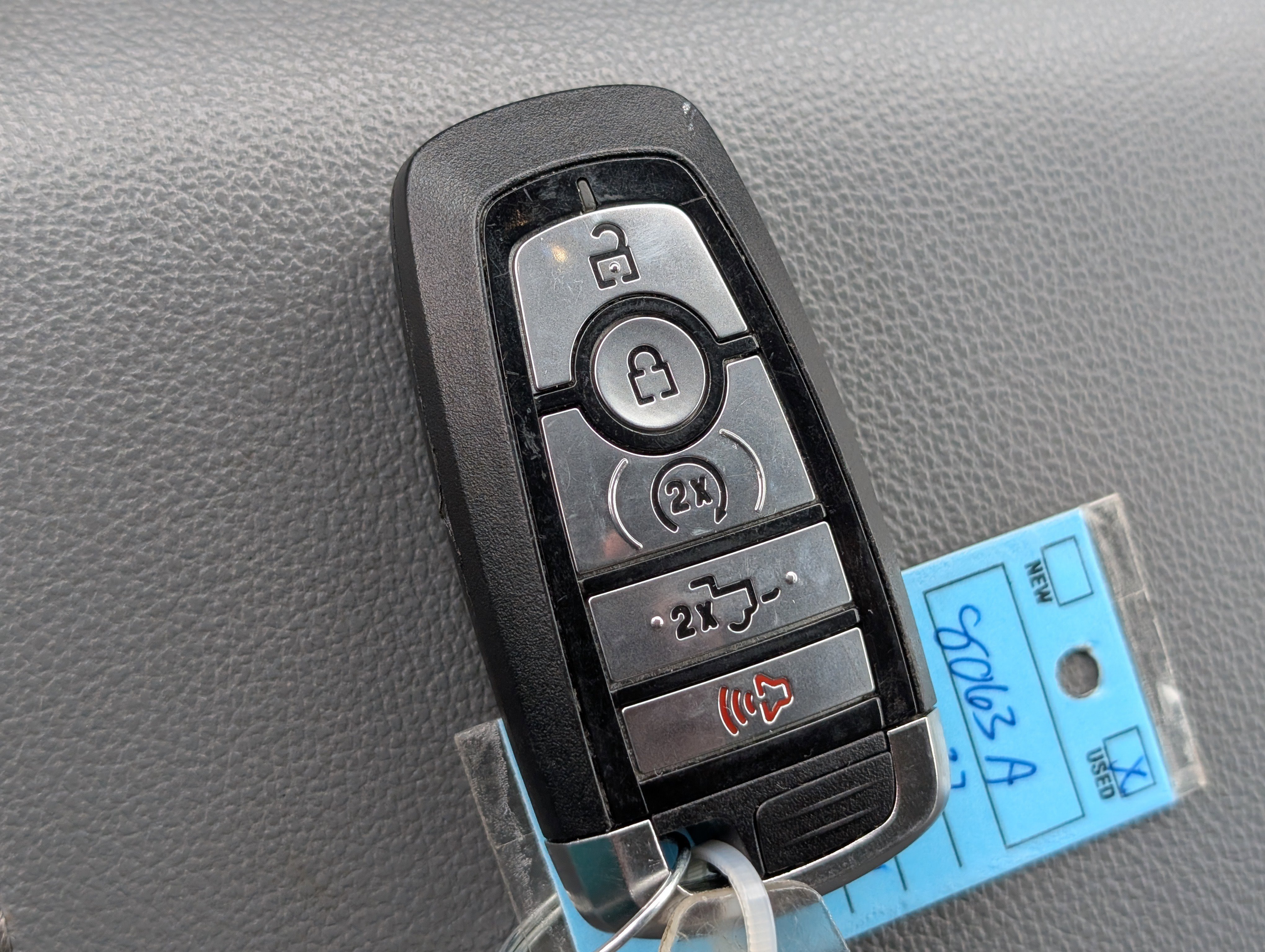 Certified Used 2023 Antimatter Blue Metallic Ford LARIAT image 33