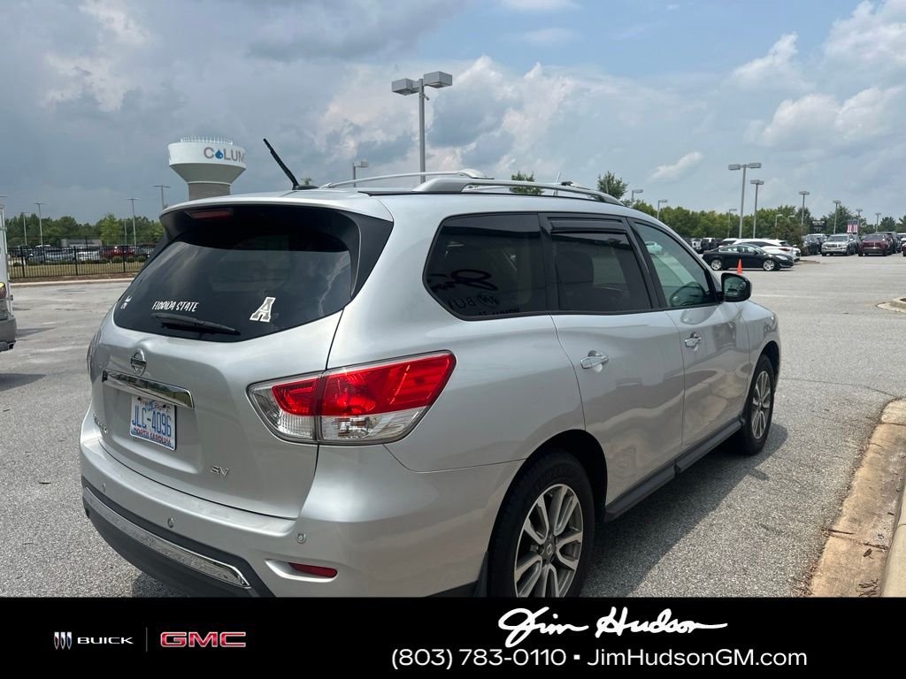 Used 2013 Silver Nissan SV image 2