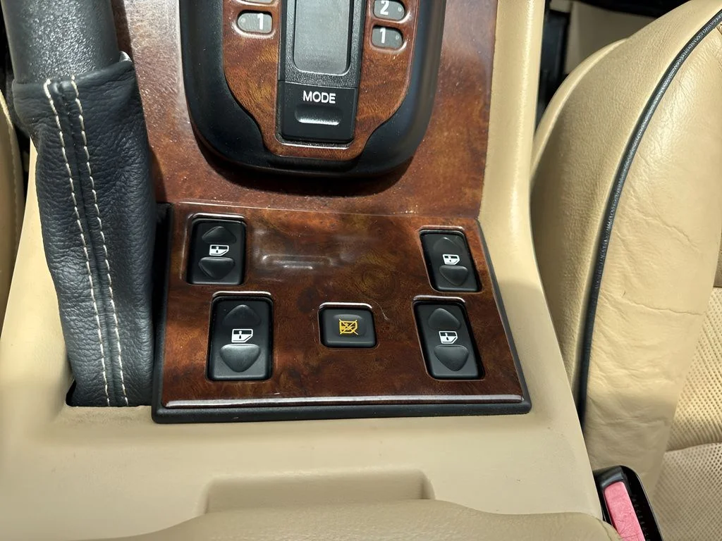 Used 2004  Land Rover SE image 20