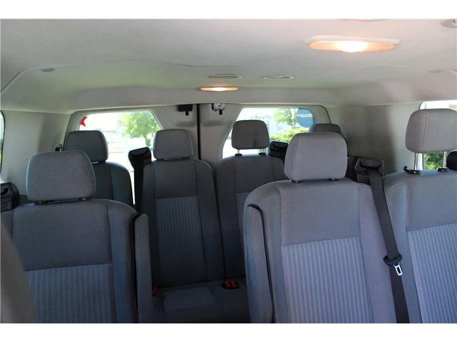 2015 Ford Transit XLT - Photo 18
