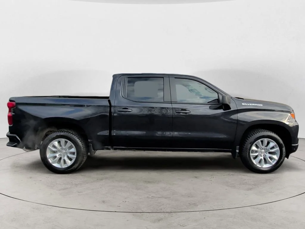 Used 2023 Dark Ash Metallic Chevrolet Custom image 6