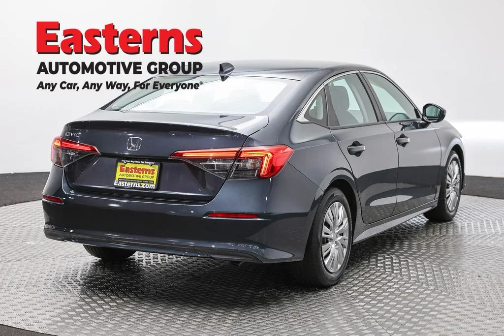 Used 2023 Blue Honda LX image 5