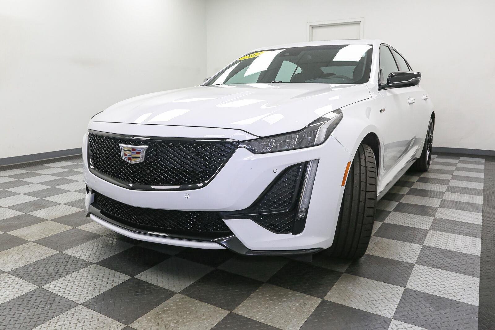 Used 2022 Summit White Cadillac VSERIES image 4